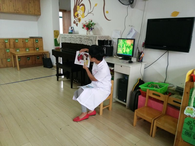 马尾辫怎么扎最好看?马尾辫的7种别致扎法:beat365官网(图1) beat365官网