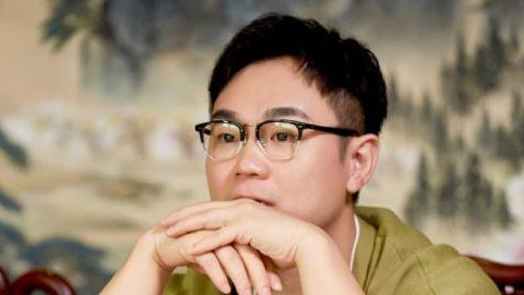 先画眼影还是先画眼线 怎么画眼线好看“beat365官网”(图2) beat365亚洲体育官方网站