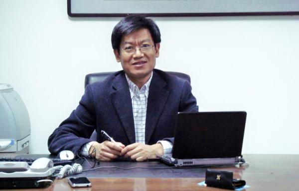 beat365官网-自治区党委常委会传达学习贯彻习近平总书记对脱贫攻坚重要指示精神(图3) beat·365