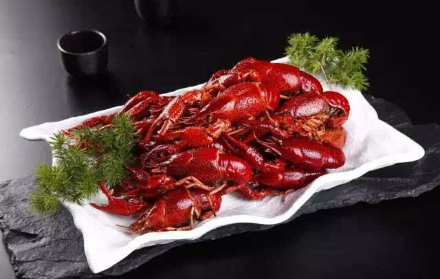 【beat365亚洲体育官方网站】
鄂州一涉嫌买卖国家机关证件印章团伙落网(图1) beat365官网